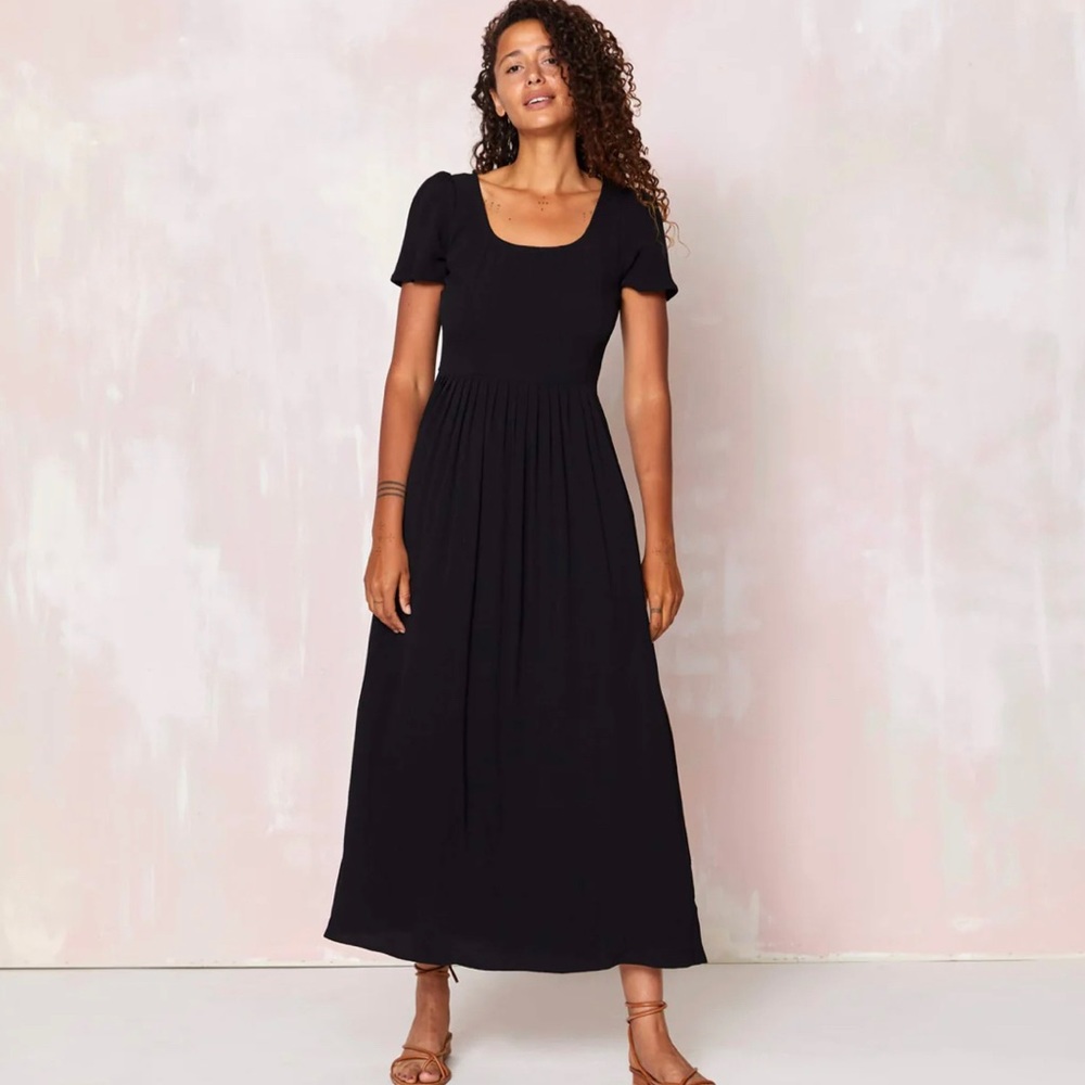 ISO CHRISTY DAWN SCARLET DRESS - Large